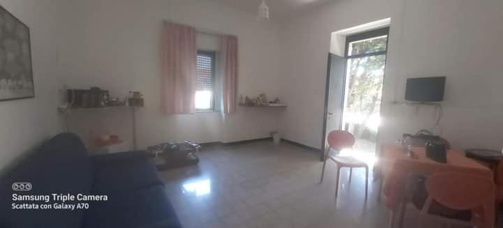 مبيت وإفطار بييسْتوم Mamena المظهر الخارجي الصورة